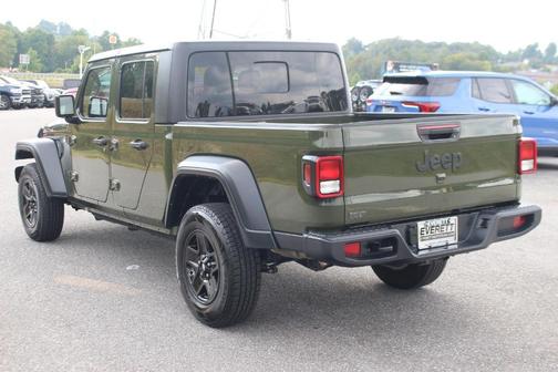 2023 Jeep Gladiator Sport