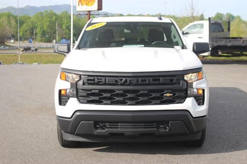 Summit White 2025 Chevrolet Silverado 1500 WT