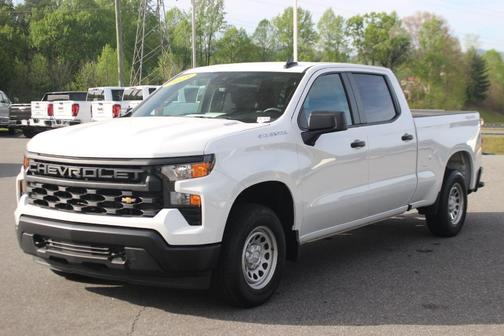 Summit White 2025 Chevrolet Silverado 1500 WT