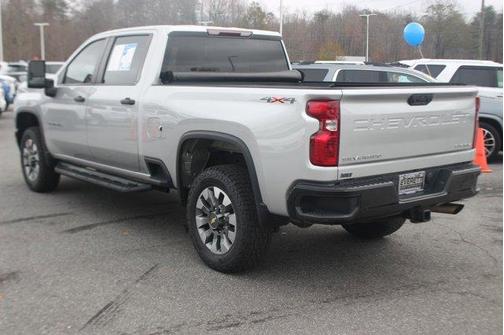 2022 Chevrolet Silverado 2500 Custom