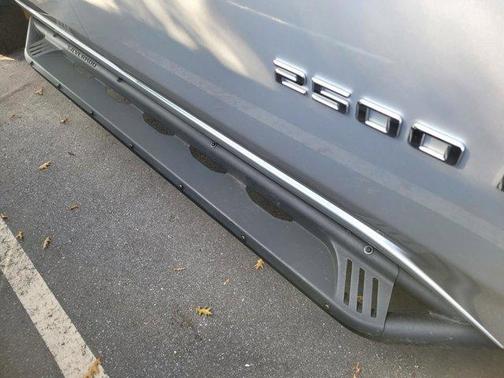 2022 Chevrolet Silverado 2500 Custom