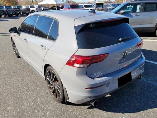 2024 Volkswagen Golf GTI 2.0T Autobahn