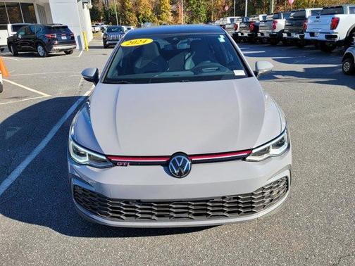 2024 Volkswagen Golf GTI 2.0T Autobahn
