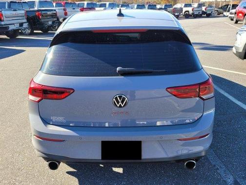 2024 Volkswagen Golf GTI 2.0T Autobahn