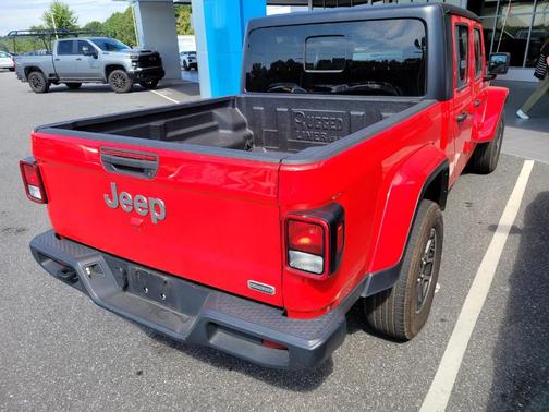 2023 Jeep Gladiator Overland