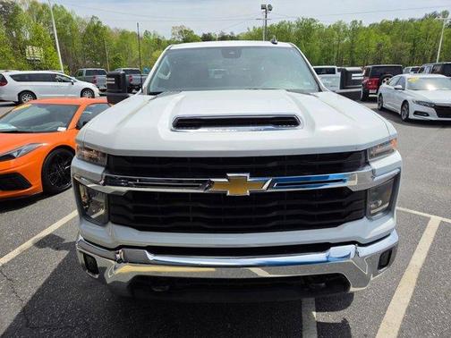2025 Chevrolet Silverado 3500 LT