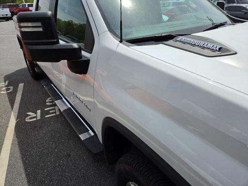 2025 Chevrolet Silverado 3500 LT