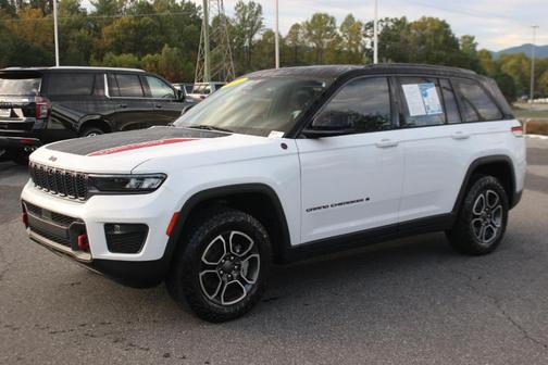 2022 Jeep Grand Cherokee Trailhawk