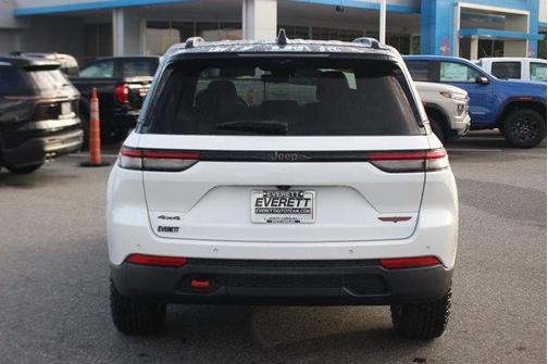 2022 Jeep Grand Cherokee Trailhawk