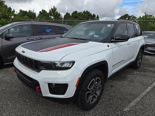2022 Jeep Grand Cherokee Trailhawk