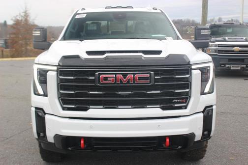 2026 GMC Sierra 2500 AT4