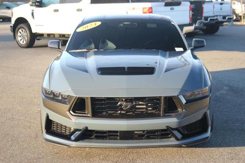 2024 Ford Mustang Dark Horse