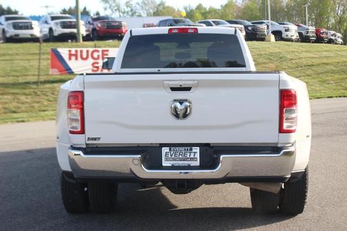 Bright White Clearcoat 2021 RAM 3500 Big Horn