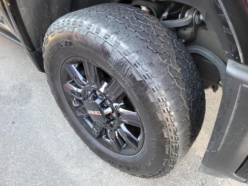 2024 GMC Sierra 3500 AT4