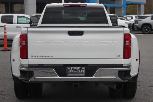 2024 Chevrolet Silverado 3500 LT