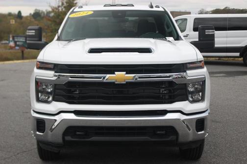 2024 Chevrolet Silverado 3500 LT