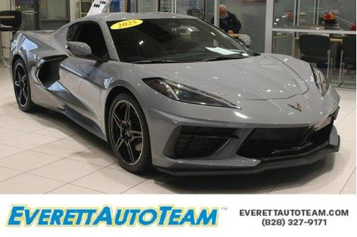 2025 Chevrolet Corvette Stingray w/1LT