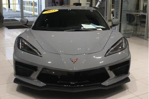 2025 Chevrolet Corvette Stingray w/1LT