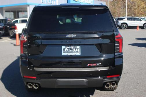 2025 Chevrolet Tahoe RST