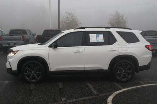 2025 Honda Pilot Sport