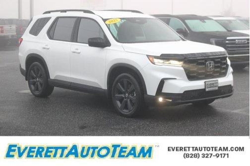 2025 Honda Pilot Sport