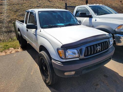 2003 Toyota Tacoma Xtracab