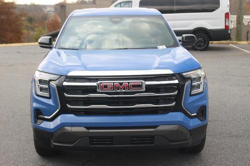 Metallic 2026 GMC Terrain FWD Elevation