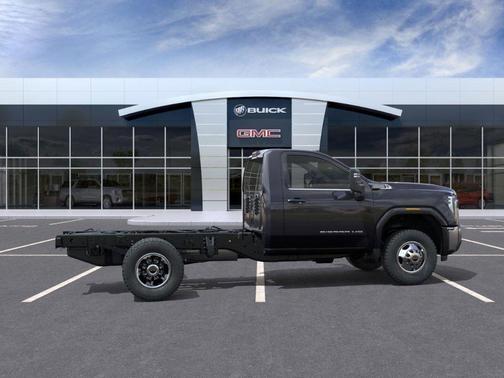 2025 GMC Sierra 3500 SLE