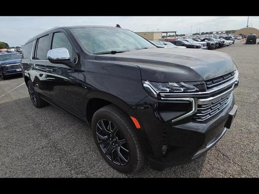 2024 Chevrolet Suburban Premier