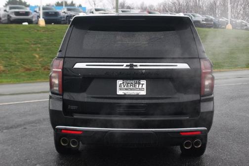 2024 Chevrolet Suburban Premier