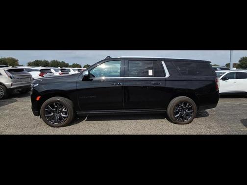 2024 Chevrolet Suburban Premier