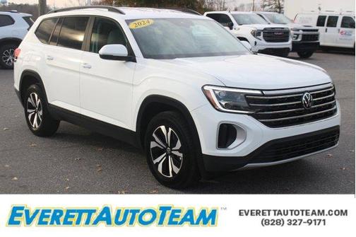 2024 Volkswagen Atlas 2.0T SE