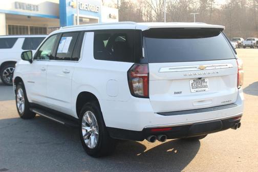 2023 Chevrolet Suburban Premier