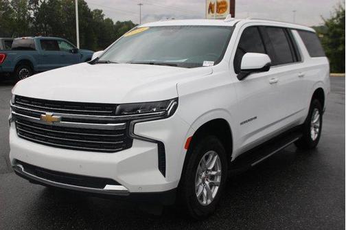 2024 Chevrolet Suburban LT