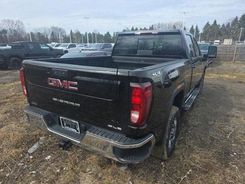 Onyx Black 2023 GMC Sierra 2500 SLE