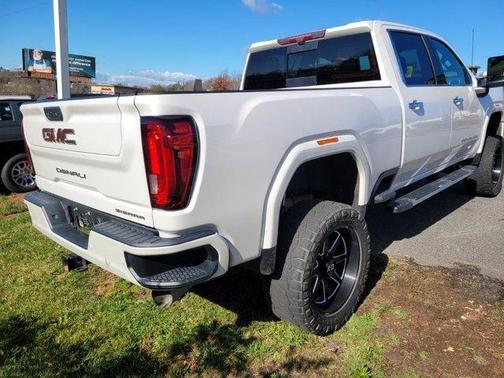 2020 GMC Sierra 2500 Denali