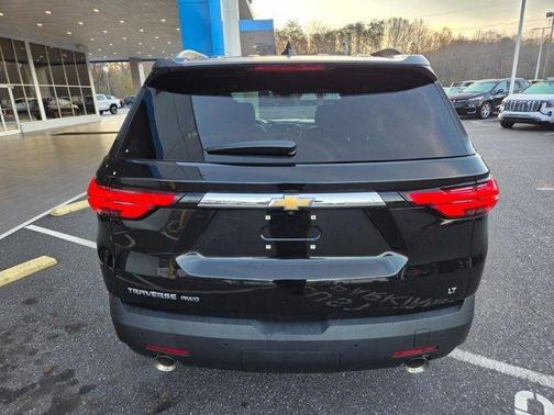 2022 Chevrolet Traverse LT Leather