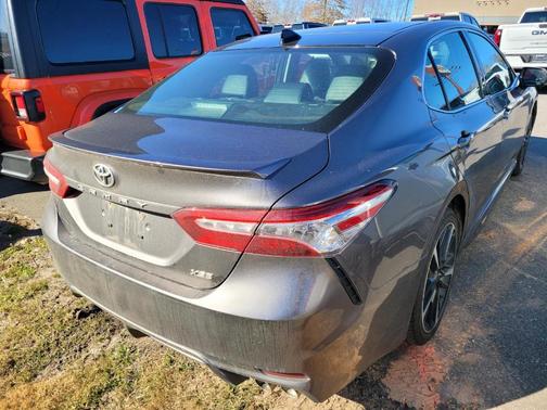 2020 Toyota Camry XSE