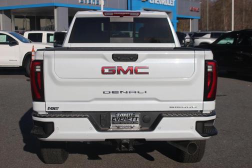 2026 GMC Sierra 2500 Denali