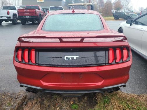2021 Ford Mustang GT