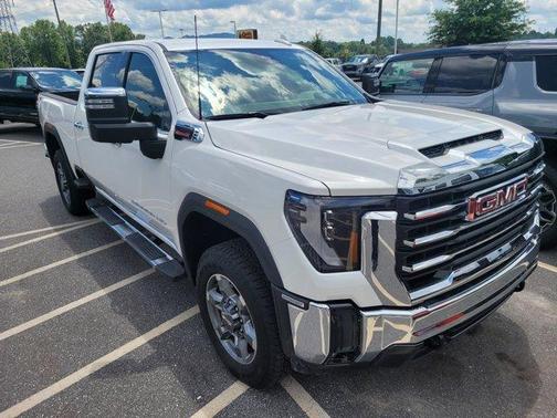 2025 GMC Sierra 2500 SLT