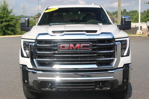 2025 GMC Sierra 2500 SLT
