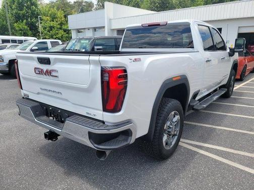 2025 GMC Sierra 2500 SLT