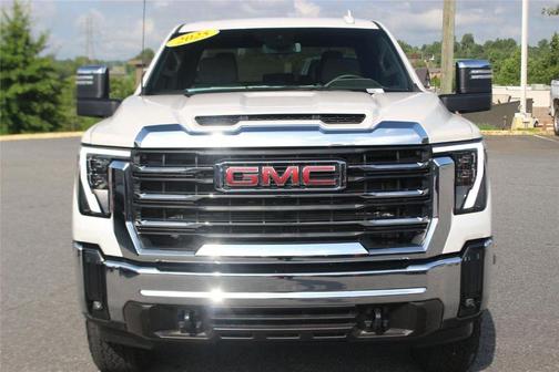 2025 GMC Sierra 2500 SLT