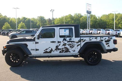 Bright White Clearcoat 2020 Jeep Gladiator Sport