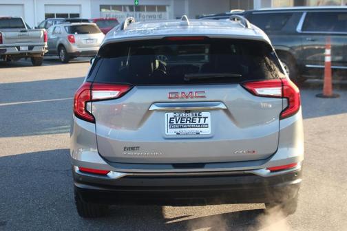 2023 GMC Terrain AT4