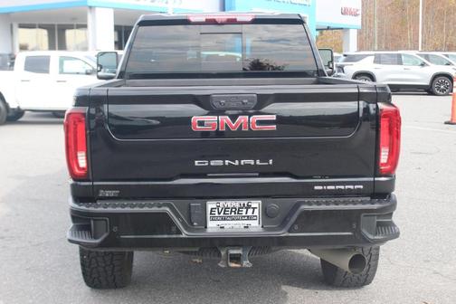 2023 GMC Sierra 2500 Denali