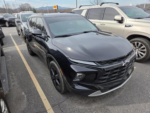 2024 Chevrolet Blazer LT