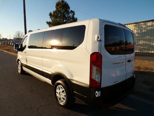 2023 Ford Transit-350 XLT