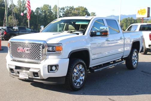 2016 GMC Sierra 2500 Denali